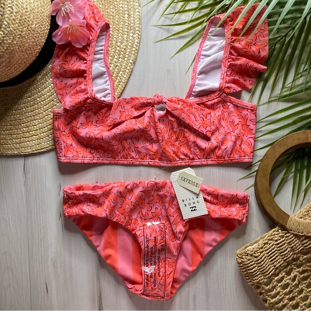 Billabong ☀️🌸💛 Reversible Bikini Set 👙🏝🫧 - Picture 3 of 14
